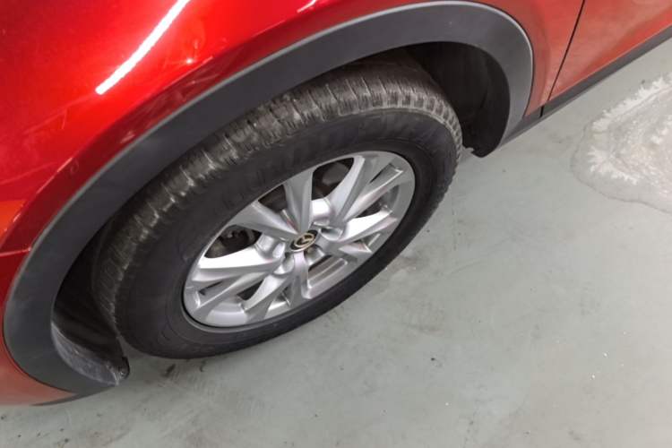 Used Mazda CX-4 2016 2.0L Automatic 2WD Blue Sky Dynamic Edition Left Front Wheel Hub