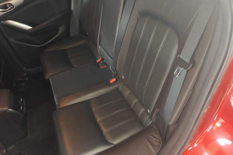 Used Mazda CX-4 2016 2.0L Automatic 2WD Blue Sky Luxury Edition Left Rear Seat