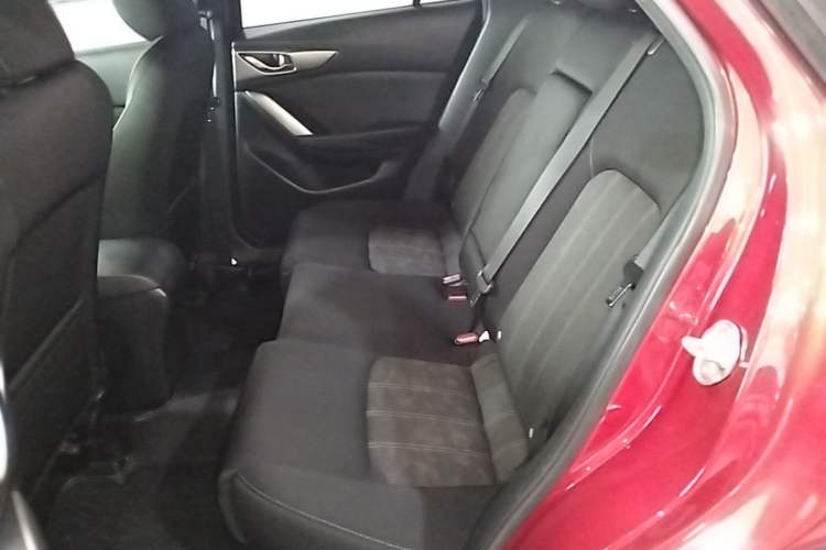Used Mazda CX-4 2016 2.0L Automatic 2WD Blue Sky Dynamic Edition Left Rear Seat
