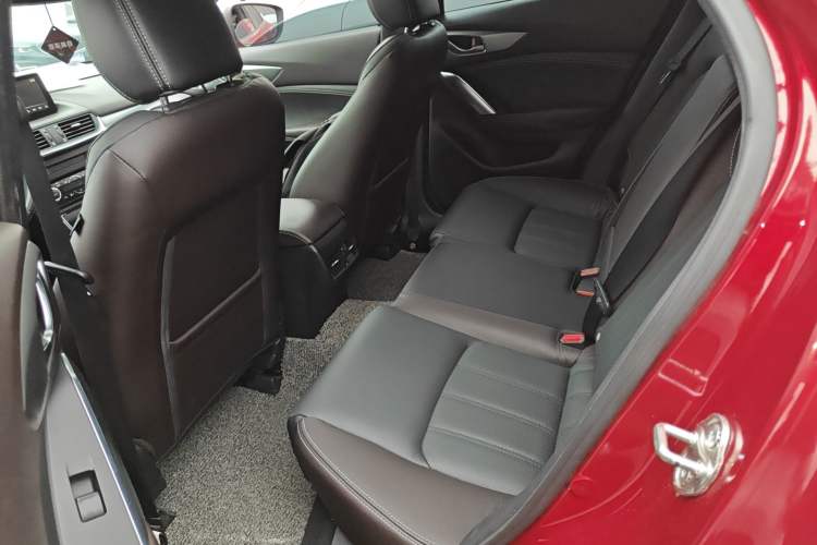 Used Mazda CX-4 2016 2.0L Automatic 2WD Blue Sky Luxury Edition Left Rear Seat