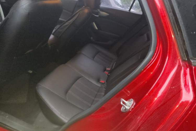 Used Mazda CX-4 2016 2.0L Automatic 2WD Blue Sky Dynamic Edition Left Rear Seat