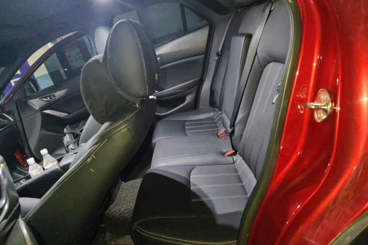 Used Mazda CX-4 2016 2.0L Automatic 2WD Blue Sky Dynamic Edition Left Rear Seat