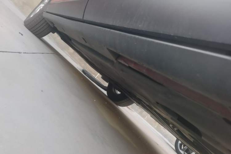 Used Mazda CX-4 2016 2.0L Automatic 2WD Blue Sky Luxury Edition Left Side Sill