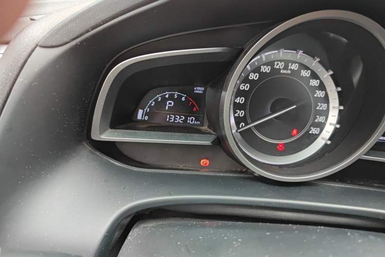 Used Mazda CX-4 2016 2.5L Automatic 4x4 Sky Blue Passion Edition Odometer Close Up