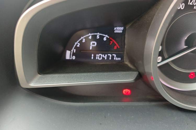 Used Mazda CX-4 2016 2.0L Automatic 2WD Blue Sky Luxury Edition Odometer Close Up