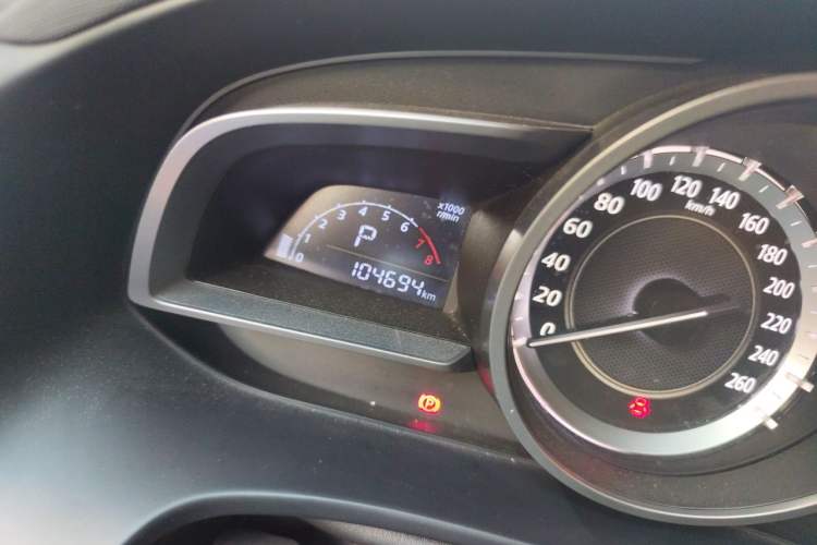 Used Mazda CX-4 2016 2.0L Automatic 2WD Blue Sky Dynamic Edition Odometer Close Up