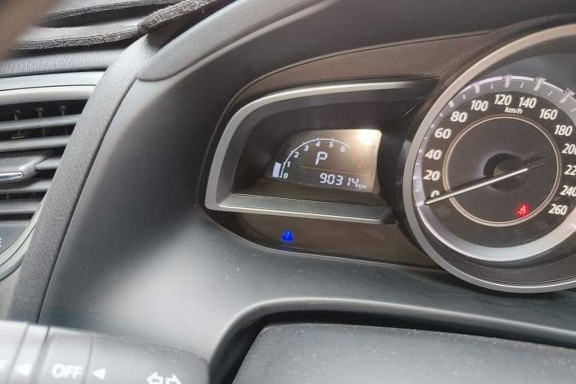 Used Mazda CX-4 2016 2.0L Automatic Two-Wheel Drive Blue Sky Exploration Edition Odometer Close Up