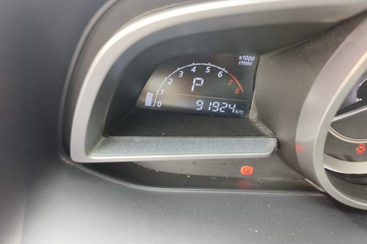 Used Mazda CX-4 2016 2.0L Automatic 2WD Blue Sky Dynamic Edition Odometer Close Up