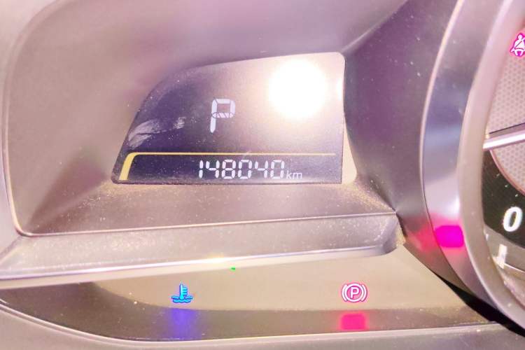 Used Mazda CX-4 2016 2.0L Automatic Two-Wheel Drive Blue Sky Leading Edition Odometer Close Up
