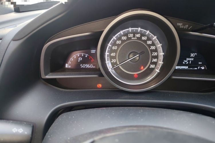 Used Mazda CX-4 2016 2.0L Automatic 2WD Blue Sky Dynamic Edition Odometer Close Up