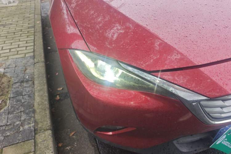 Used Mazda CX-4 2016 2.0L Automatic 2WD Blue Sky Dynamic Leather Edition Right Front Headlight