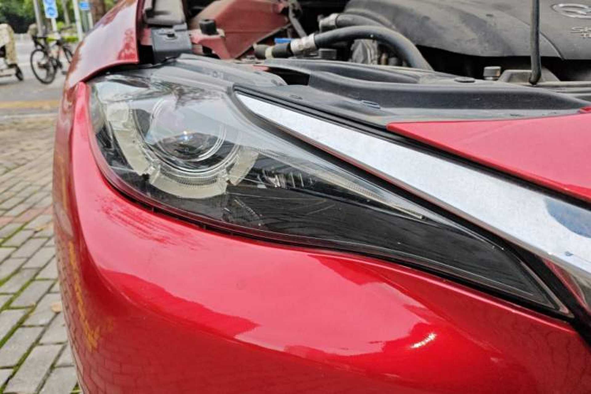 Used Mazda CX-4 2016 2.0L Automatic 2WD Blue Sky Luxury Edition Right Front Headlight