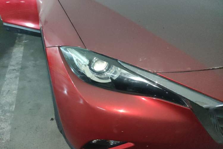 Used Mazda CX-4 2016 2.0L Automatic 2WD Blue Sky Dynamic Edition Right Front Headlight