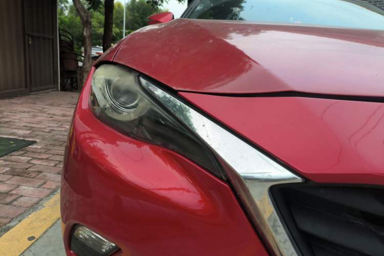 Used Mazda CX-4 2016 2.0L Automatic 2WD Blue Sky Dynamic Edition Right Front Headlight