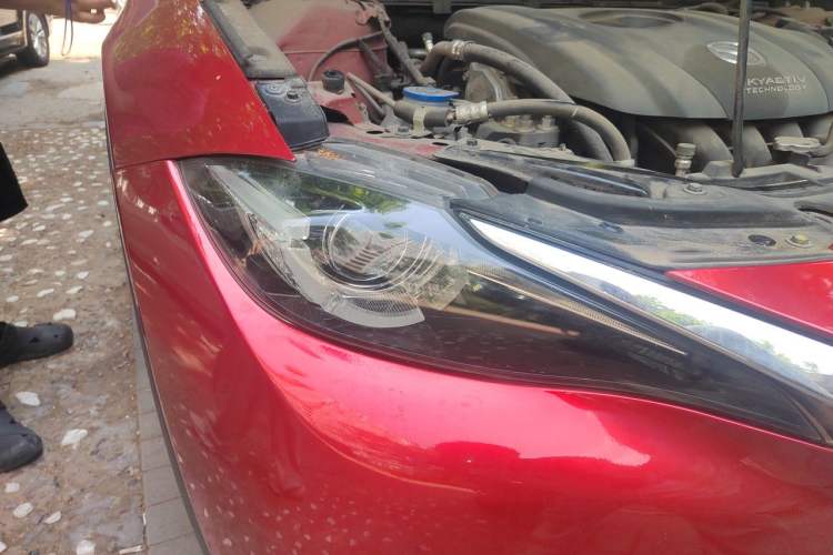 Used Mazda CX-4 2016 2.0L Automatic 2WD Blue Sky Luxury Edition Right Front Headlight