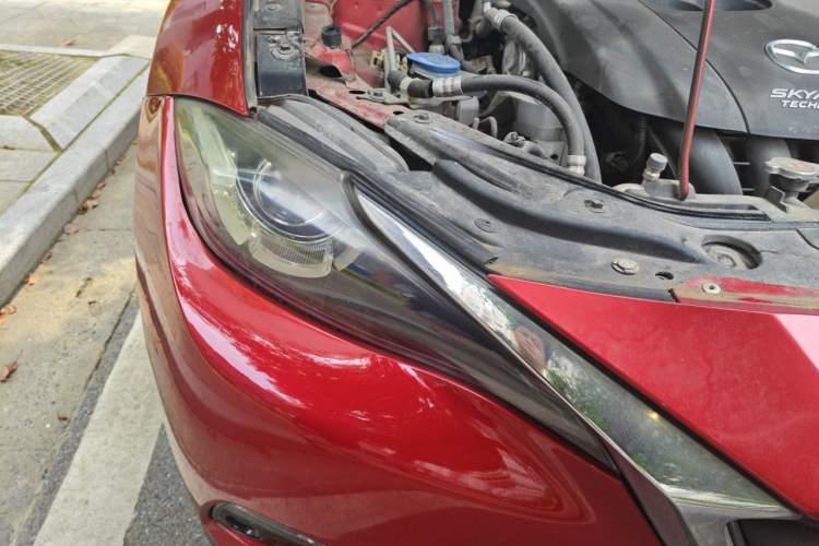 Used Mazda CX-4 2016 2.5L Automatic 4x4 Sky Blue Passion Edition Right Front Headlight