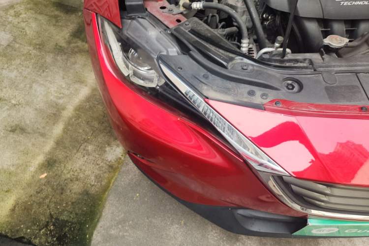 Used Mazda CX-4 2016 2.0L Automatic Two-Wheel Drive Blue Sky Leading Edition Right Front Headlight