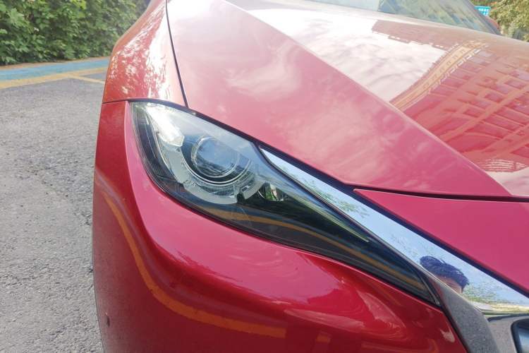 Used Mazda CX-4 2016 2.5L Automatic 4x4 Sky Blue Passion Edition Right Front Headlight