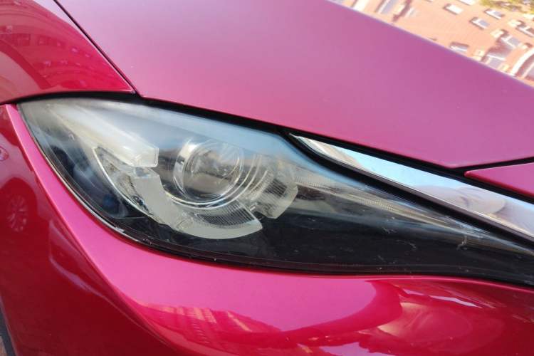 Used Mazda CX-4 2016 2.0L Automatic 2WD Blue Sky Luxury Edition Right Front Headlight