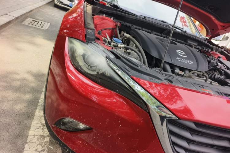 Used Mazda CX-4 2016 2.0L Automatic 2WD Blue Sky Dynamic Edition Right Front Headlight