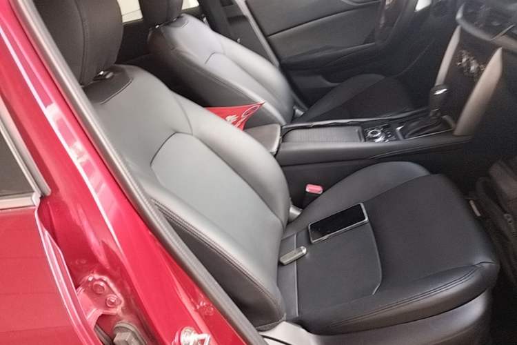 Used Mazda CX-4 2016 2.0L Automatic 2WD Blue Sky Dynamic Edition Right Front Seat