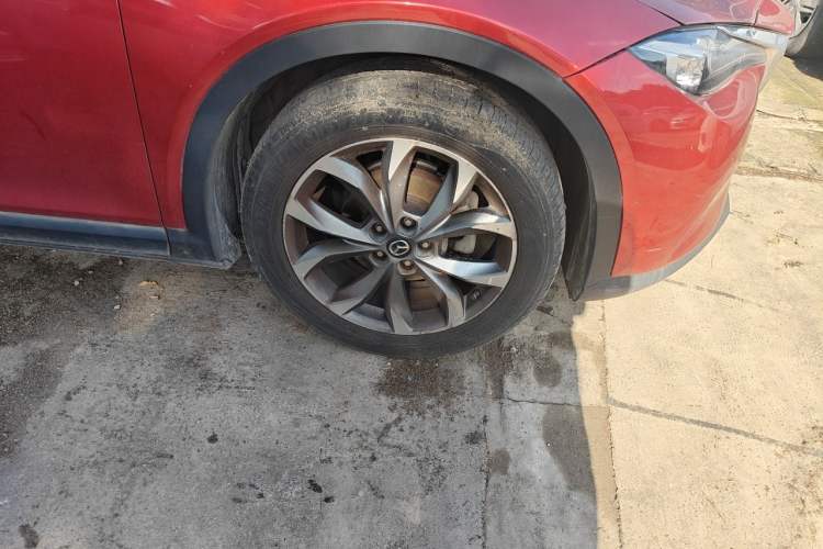 Used Mazda CX-4 2016 2.0L Automatic 2WD Blue Sky Luxury Edition Right Front Wheel Hub