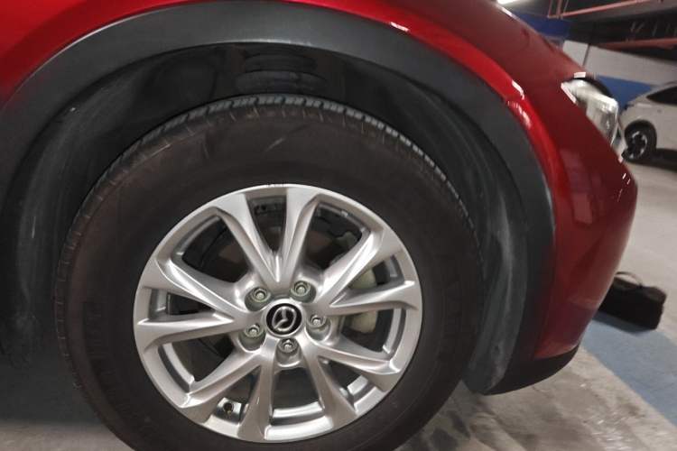 Used Mazda CX-4 2016 2.0L Automatic 2WD Blue Sky Luxury Edition Right Front Wheel Hub