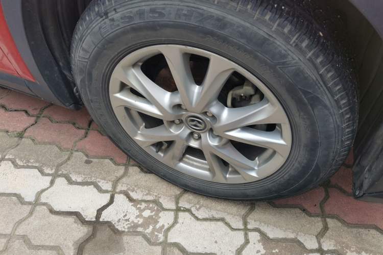 Used Mazda CX-4 2016 2.0L Automatic 2WD Blue Sky Dynamic Edition Right Front Wheel Hub