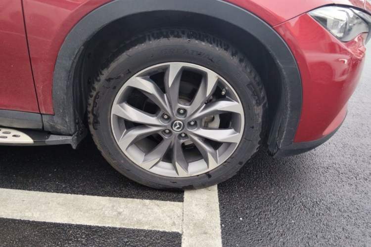 Used Mazda CX-4 2016 2.5L Automatic 4x4 Bluetide Fearless Edition Right Front Wheel Hub