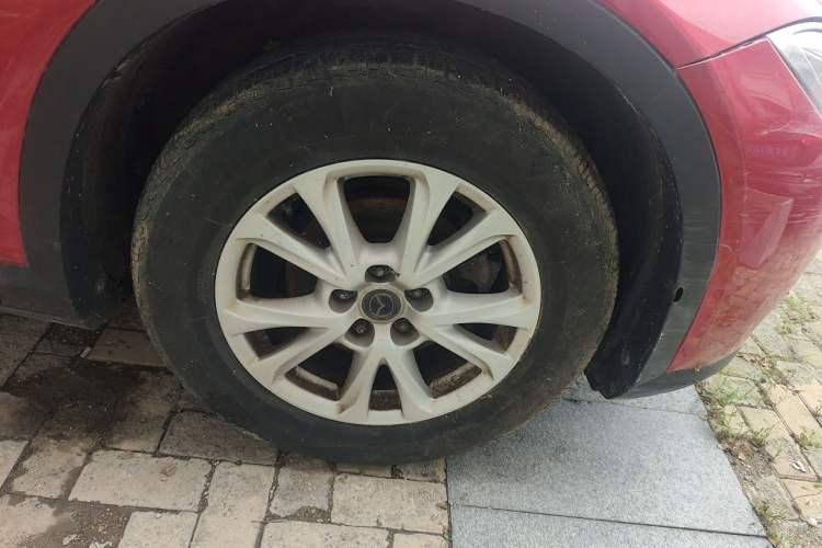 Used Mazda CX-4 2016 2.0L Automatic 2WD Blue Sky Luxury Edition Right Front Wheel Hub