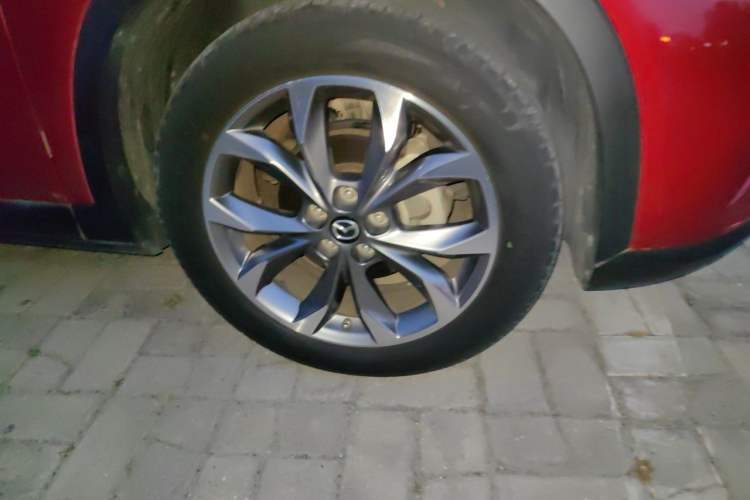 Used Mazda CX-4 2016 2.5L Automatic 4x4 Sky Blue Passion Edition Right Front Wheel Hub