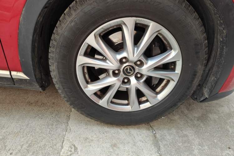 Used Mazda CX-4 2016 2.0L Automatic 2WD Blue Sky Luxury Edition Right Front Wheel Hub