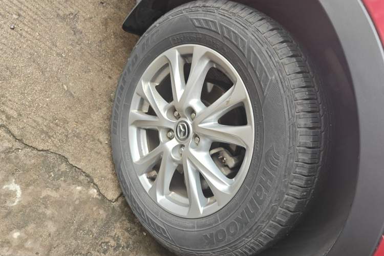Used Mazda CX-4 2016 2.0L Automatic 2WD Blue Sky Luxury Edition Right Front Wheel Hub