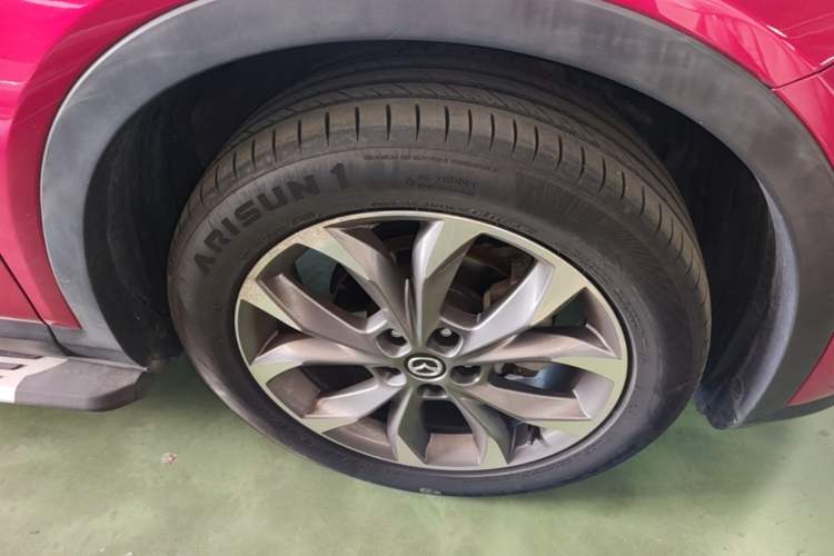 Used Mazda CX-4 2016 2.5L Automatic 4x4 Sky Blue Passion Edition Right Front Wheel Hub