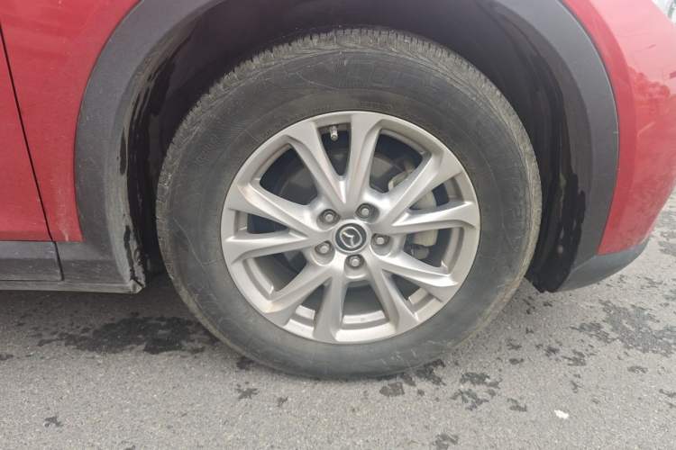 Used Mazda CX-4 2016 2.0L Automatic 2WD Blue Sky Luxury Edition Right Front Wheel Hub