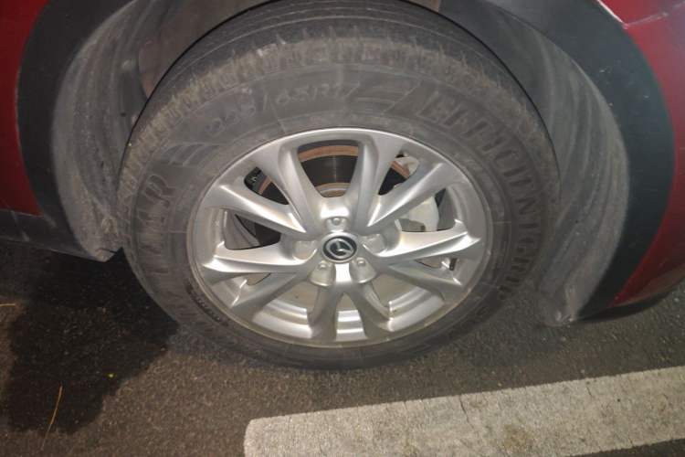 Used Mazda CX-4 2016 2.0L Automatic 2WD Blue Sky Dynamic Leather Edition Right Front Wheel Hub