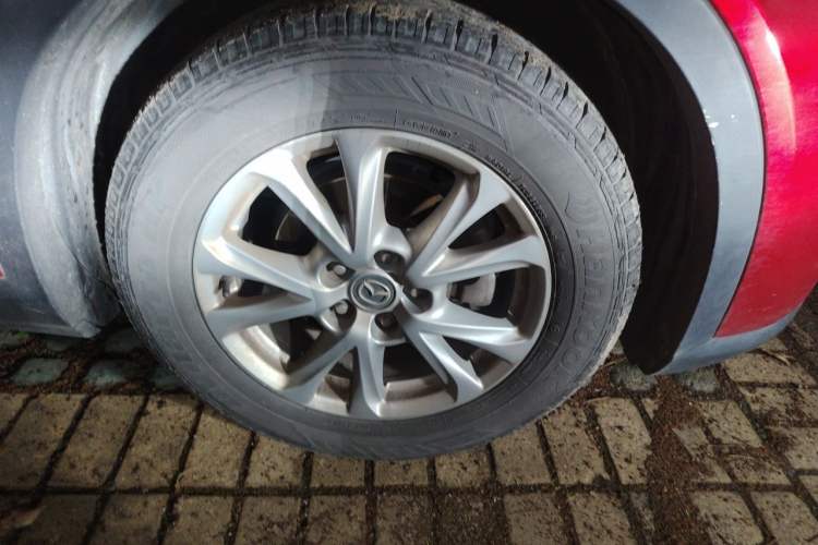 Used Mazda CX-4 2016 2.0L Automatic 2WD Blue Sky Dynamic Edition Right Front Wheel Hub
