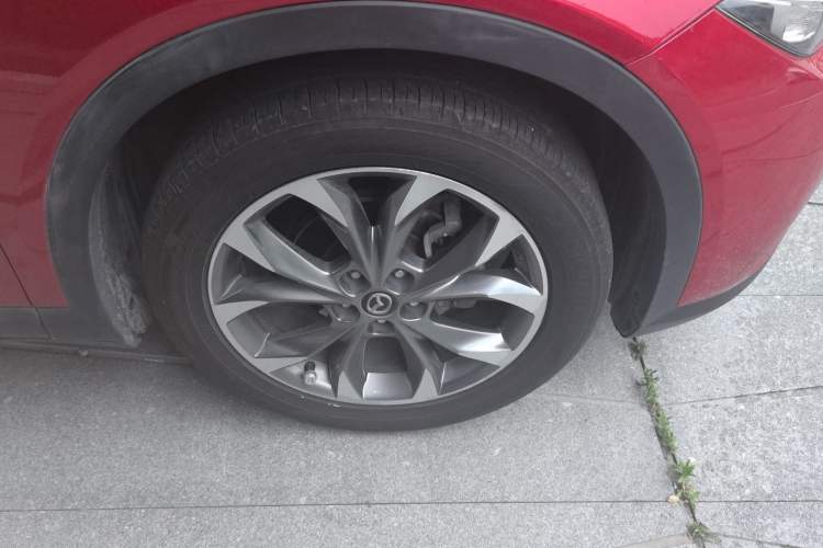 Used Mazda CX-4 2016 2.5L Automatic 4x4 Bluetide Fearless Edition Right Front Wheel Hub