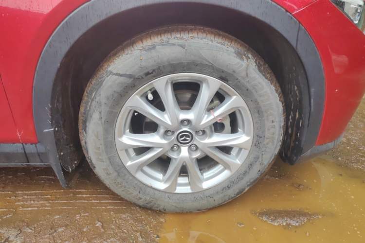 Used Mazda CX-4 2016 2.0L Automatic 2WD Blue Sky Dynamic Edition Right Front Wheel Hub