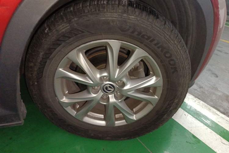 Used Mazda CX-4 2016 2.0L Automatic 2WD Blue Sky Luxury Edition Right Front Wheel Hub