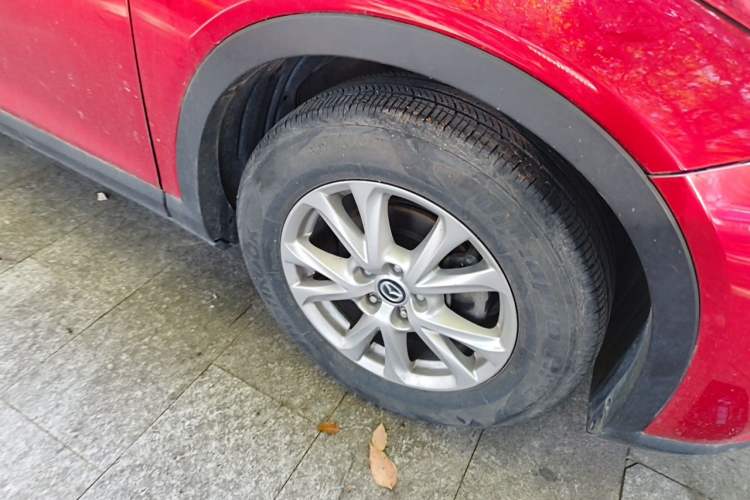 Used Mazda CX-4 2016 2.0L Automatic 2WD Blue Sky Luxury Edition Right Front Wheel Hub