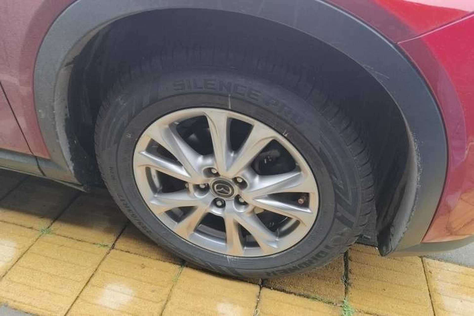 Used Mazda CX-4 2016 2.0L Automatic Two-Wheel Drive Blue Sky Exploration Edition Right Front Wheel Hub