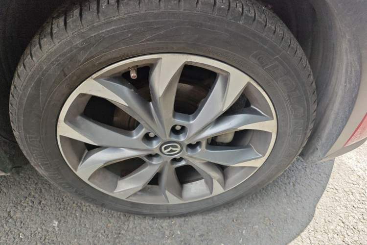Used Mazda CX-4 2016 2.5L Automatic 4x4 Bluetide Fearless Edition Right Front Wheel Hub