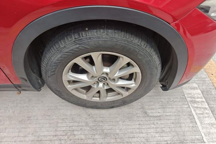 Used Mazda CX-4 2016 2.0L Automatic 2WD Blue Sky Dynamic Leather Edition Right Front Wheel Hub
