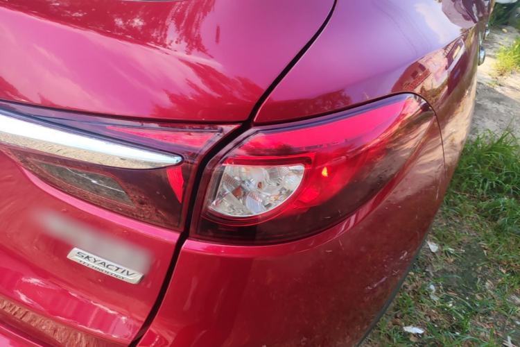 Used Mazda CX-4 2016 2.0L Automatic 2WD Blue Sky Luxury Edition Right Rear Taillight