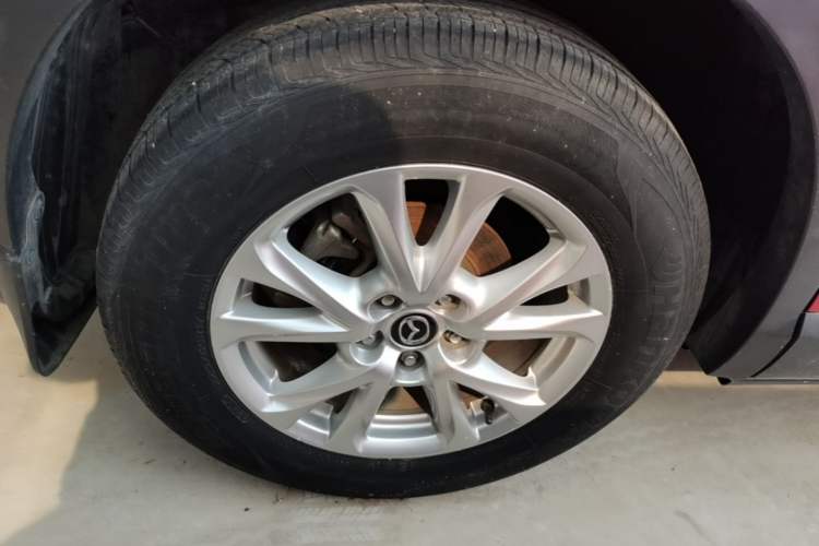 Used Mazda CX-4 2016 2.0L Automatic 2WD Blue Sky Luxury Edition Right Rear Wheel Hub