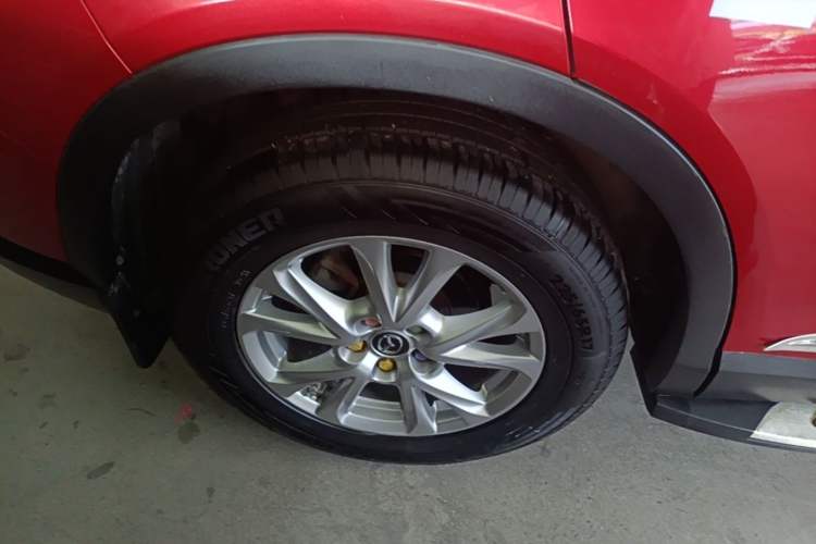 Used Mazda CX-4 2016 2.0L Automatic Two-Wheel Drive Blue Sky Exploration Edition Right Rear Wheel Hub
