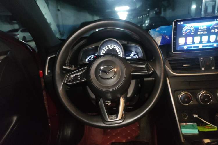 Used Mazda CX-4 2016 2.0L Automatic 2WD Blue Sky Dynamic Edition Steering Wheel