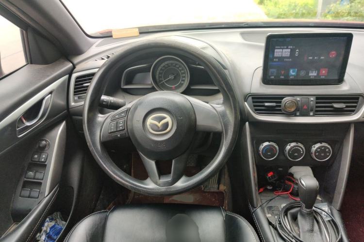 Used Mazda CX-4 2016 2.0L Automatic 2WD Blue Sky Dynamic Edition Steering Wheel