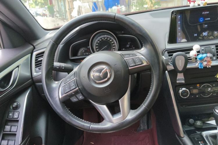 Used Mazda CX-4 2016 2.0L Automatic 2WD Blue Sky Luxury Edition Steering Wheel